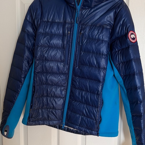 Canada Goose Hybrid LiteNavy and Sky Blue Puffer Jacket - Picture 7 of 7